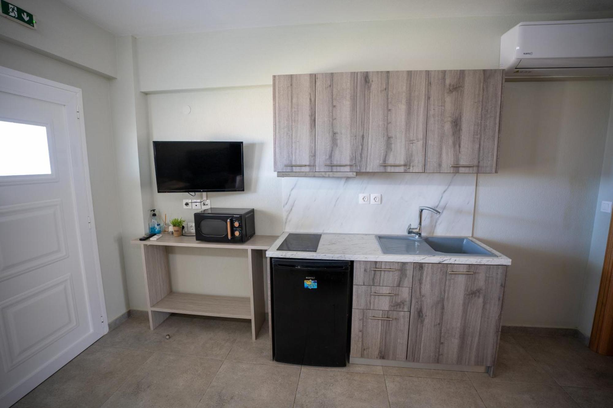 Onar By The Sea Luxurious Apartments Flogita Exterior foto